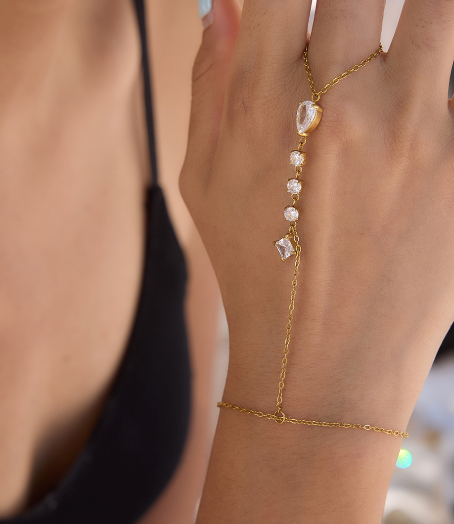 Teardrop Round Zircon Handchain